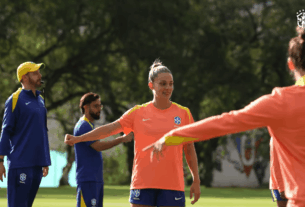 Gio, jogadora da seleção brasileira feminina
